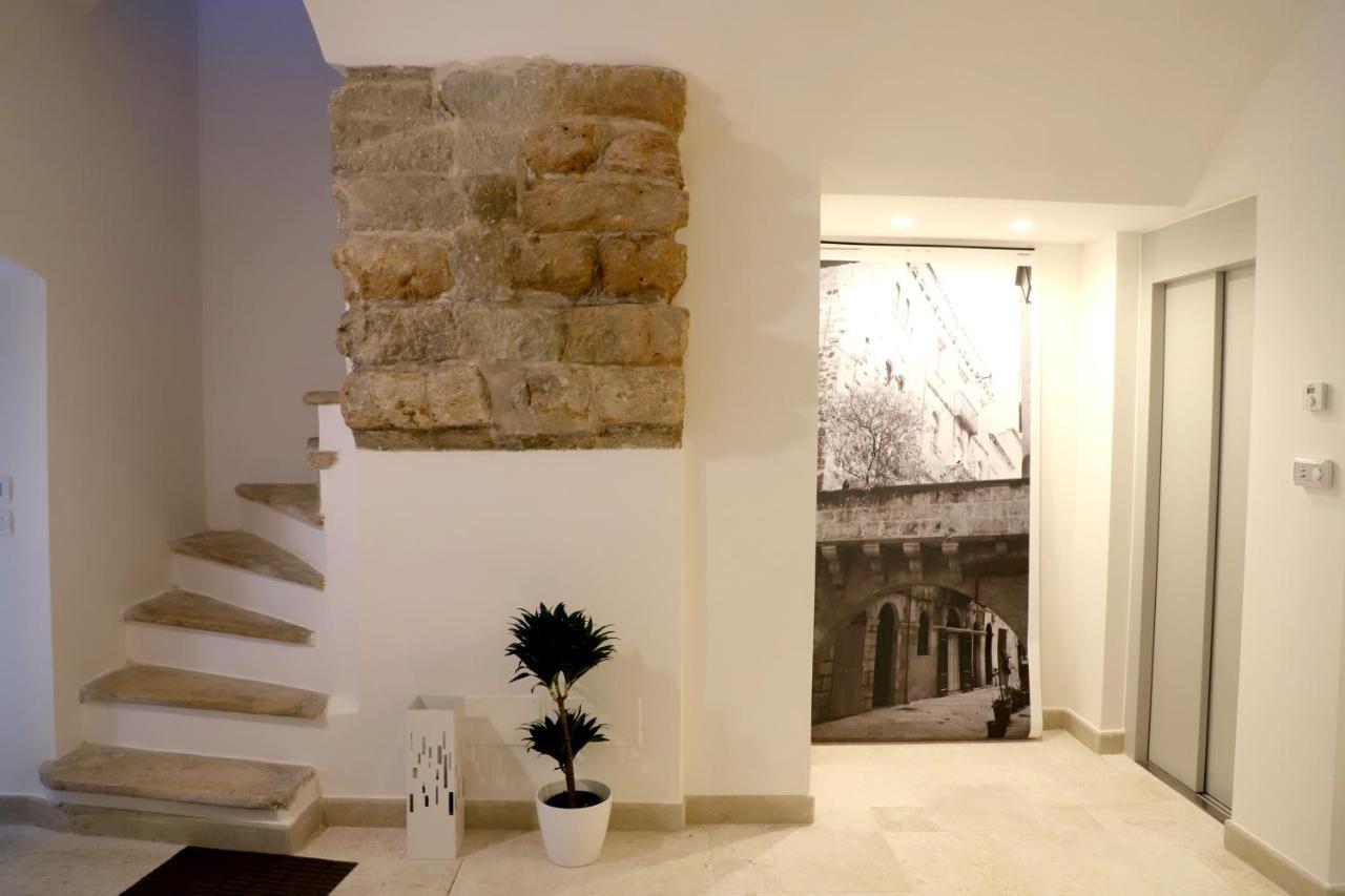Vista Borgo Antico Hotel Bari Exterior photo